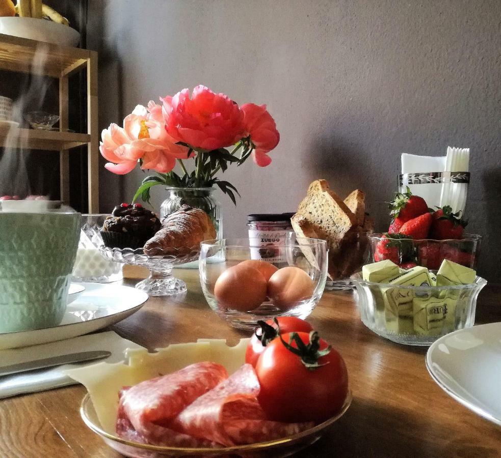 Bed and Breakfast House Of Frames Milán Exteriér fotografie
